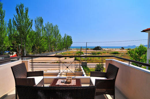 Golden Sunrise Apartments Криси Амудия Екстериор снимка