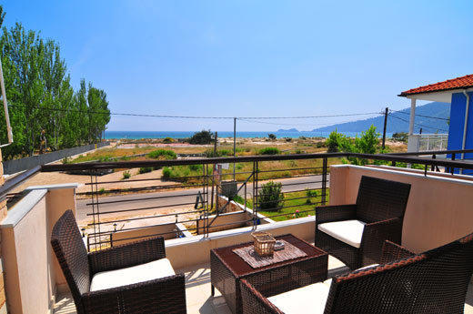Golden Sunrise Apartments Криси Амудия Екстериор снимка