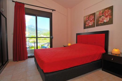 Golden Sunrise Apartments Криси Амудия Екстериор снимка