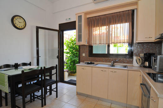 Golden Sunrise Apartments Криси Амудия Екстериор снимка